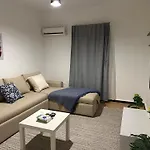 Renovated Spacious Apartment 3 Mins To Al-Rehab