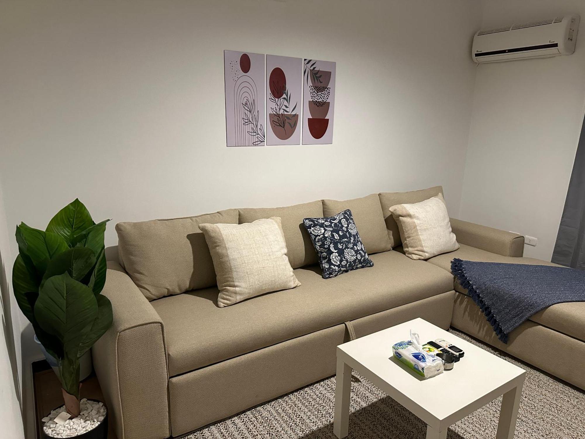Renovated Spacious 3 Mins To Al-rehab * Cairo