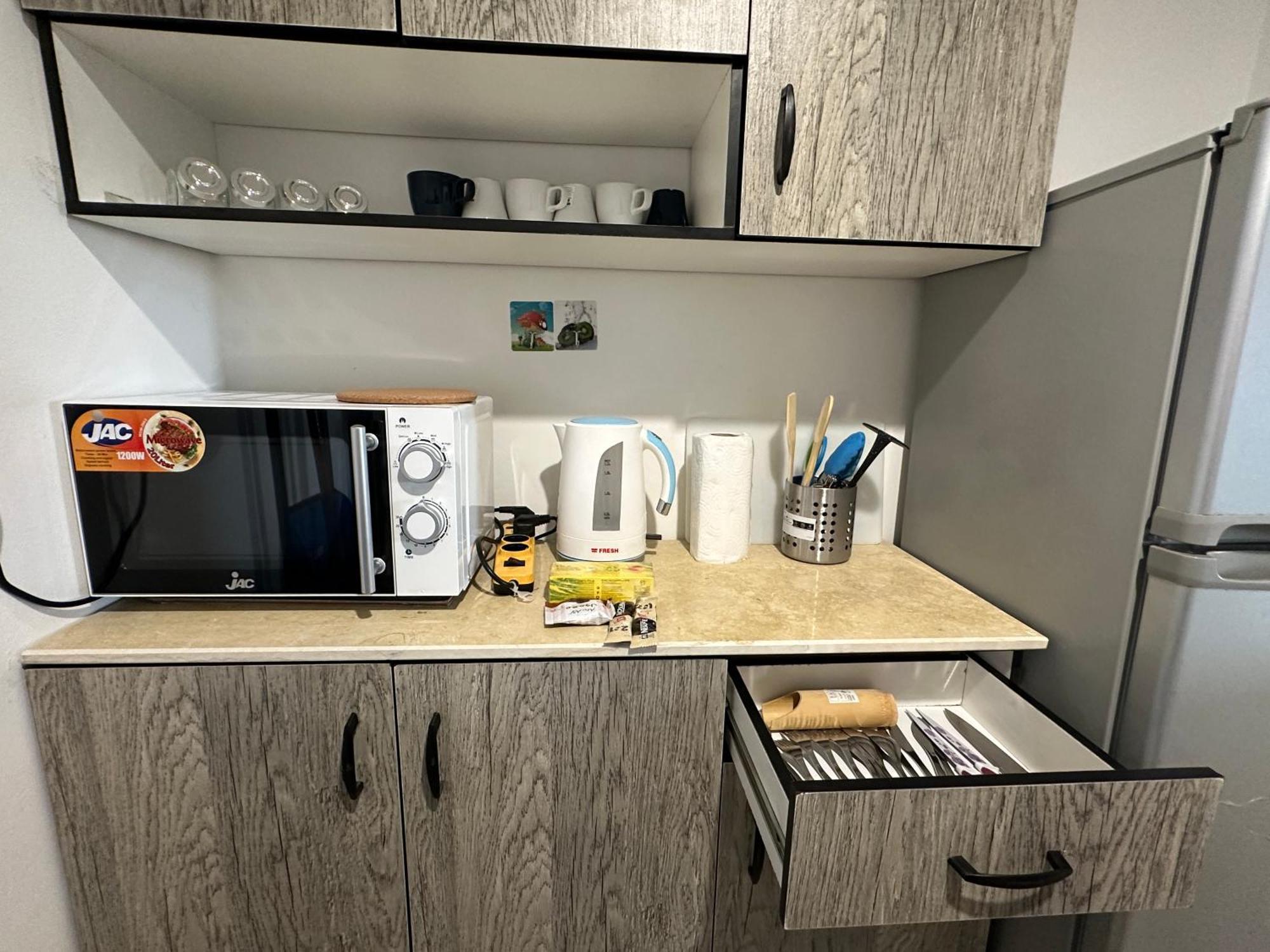 Apartment Renovated Spacious 3 Mins To Al-rehab Cairo