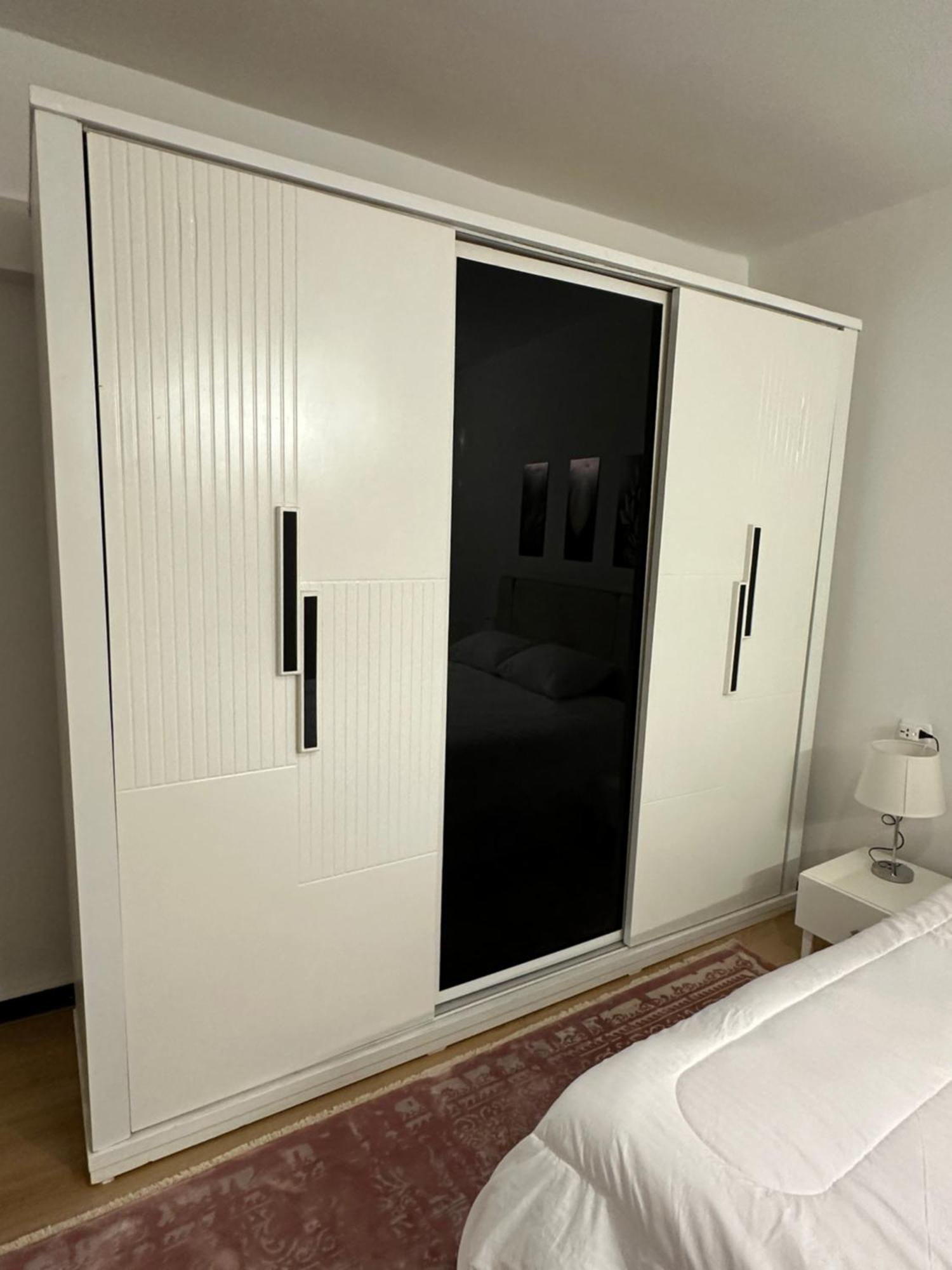 Renovated Spacious 3 Mins To Al-rehab Apartment Cairo