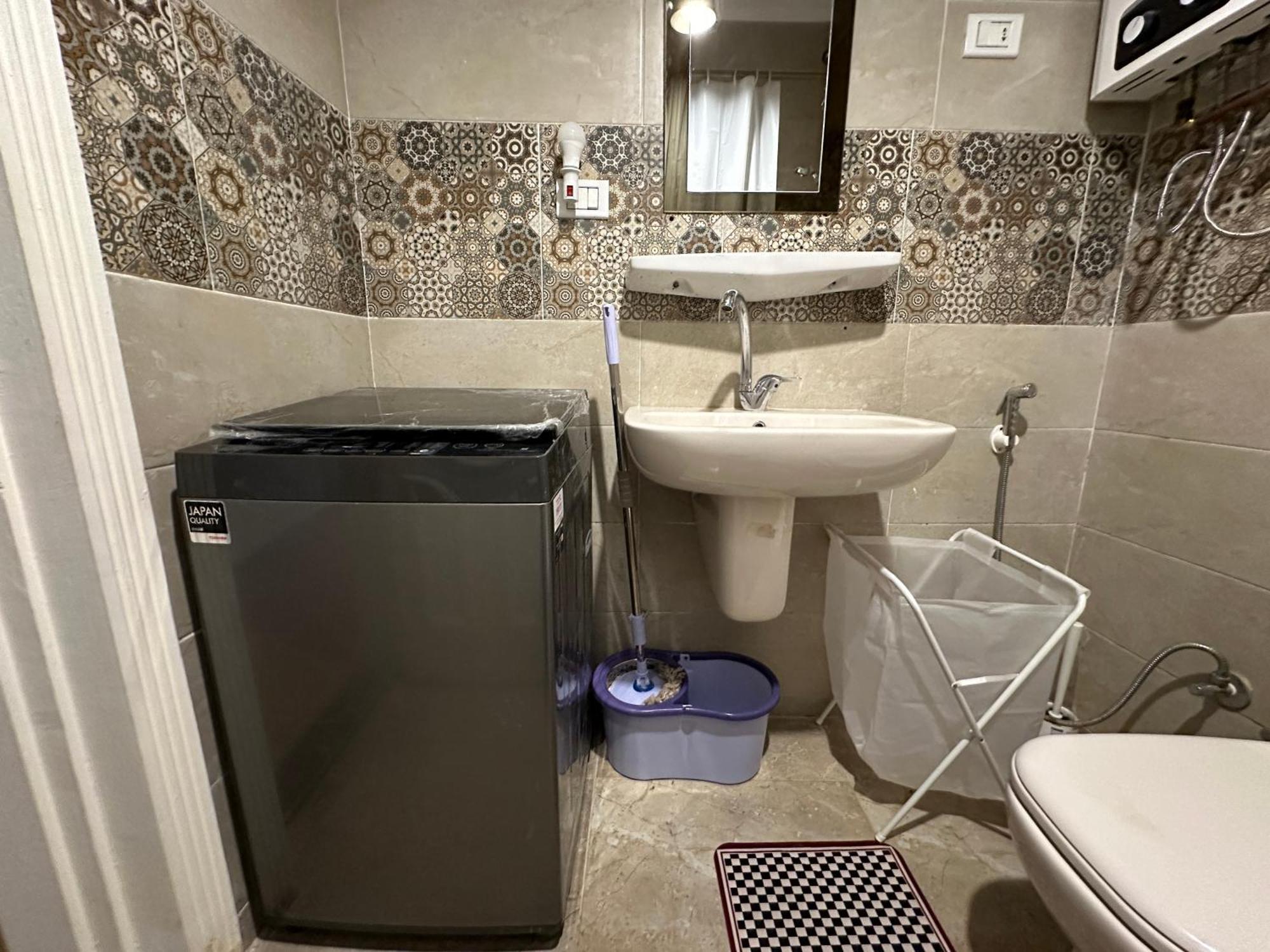 Renovated Spacious 3 Mins To Al-rehab Apartment *