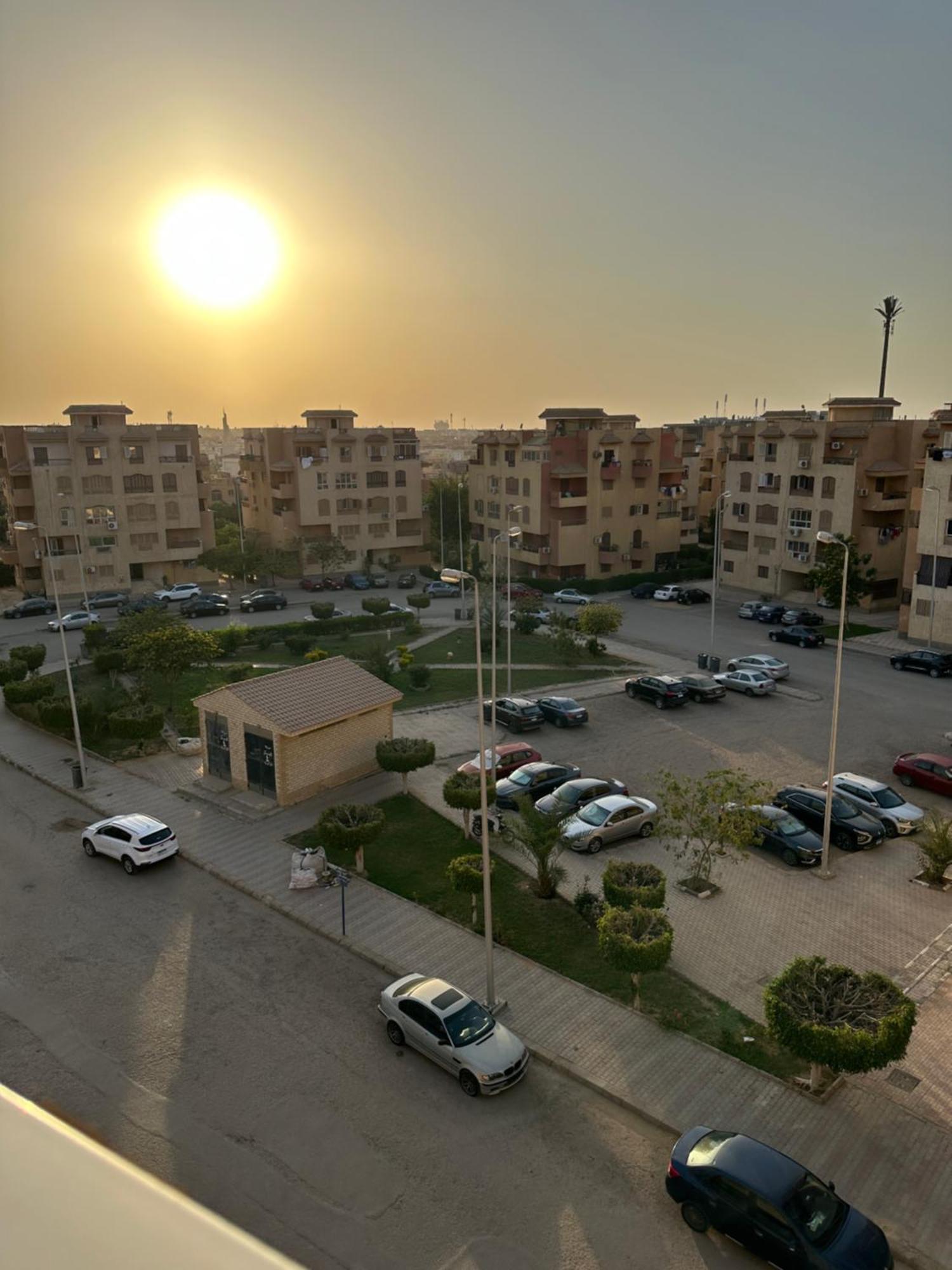 Renovated Spacious 3 Mins To Al-rehab * Cairo